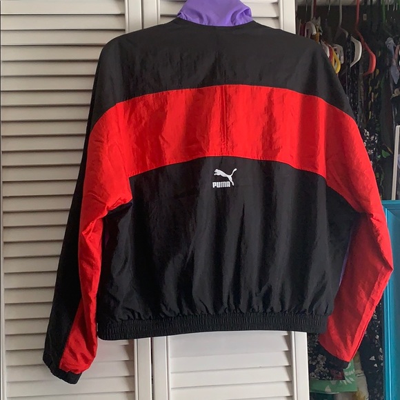 SOLD ///// PUMA Windbreaker - Picture 5 of 7